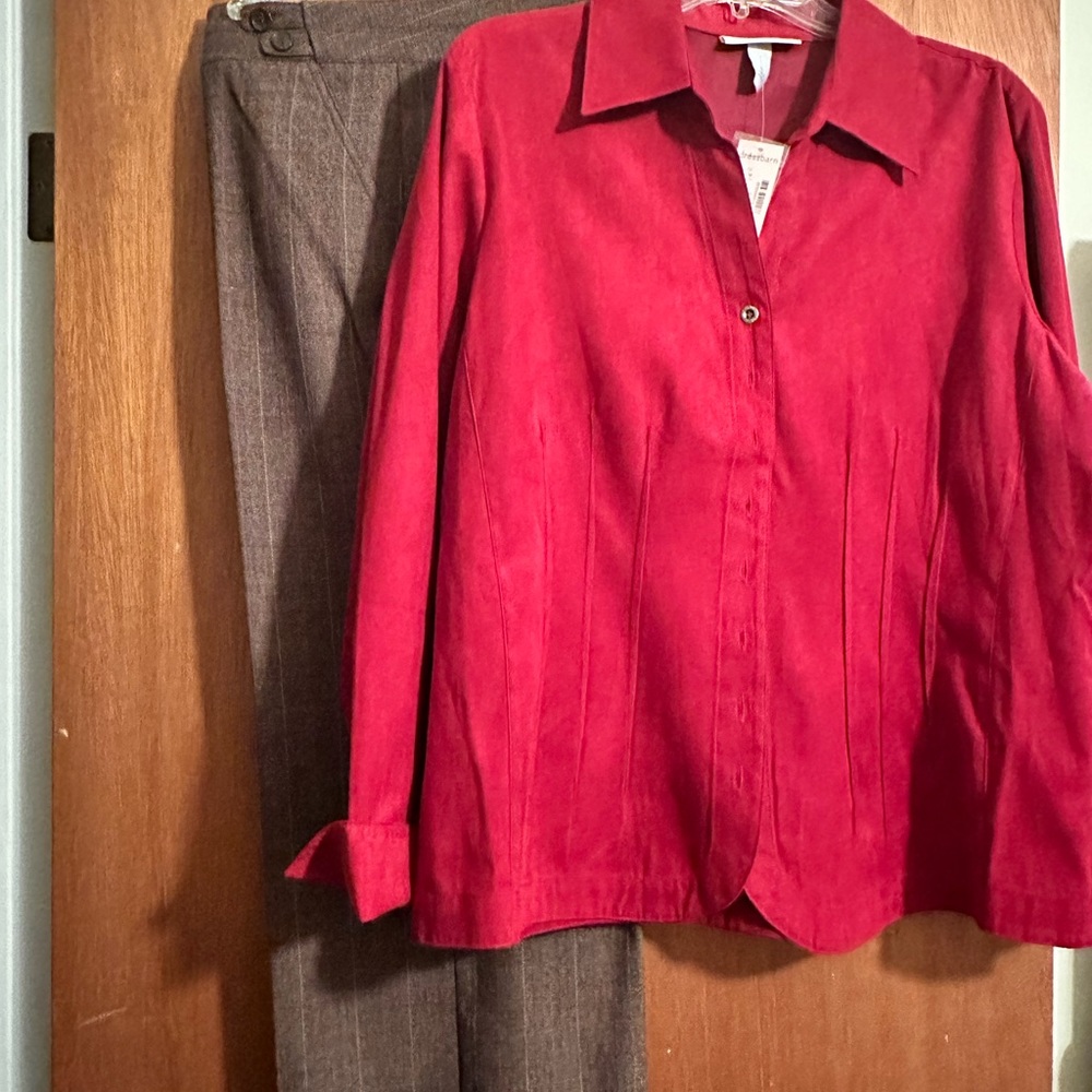 Ladies’ dressy casual set